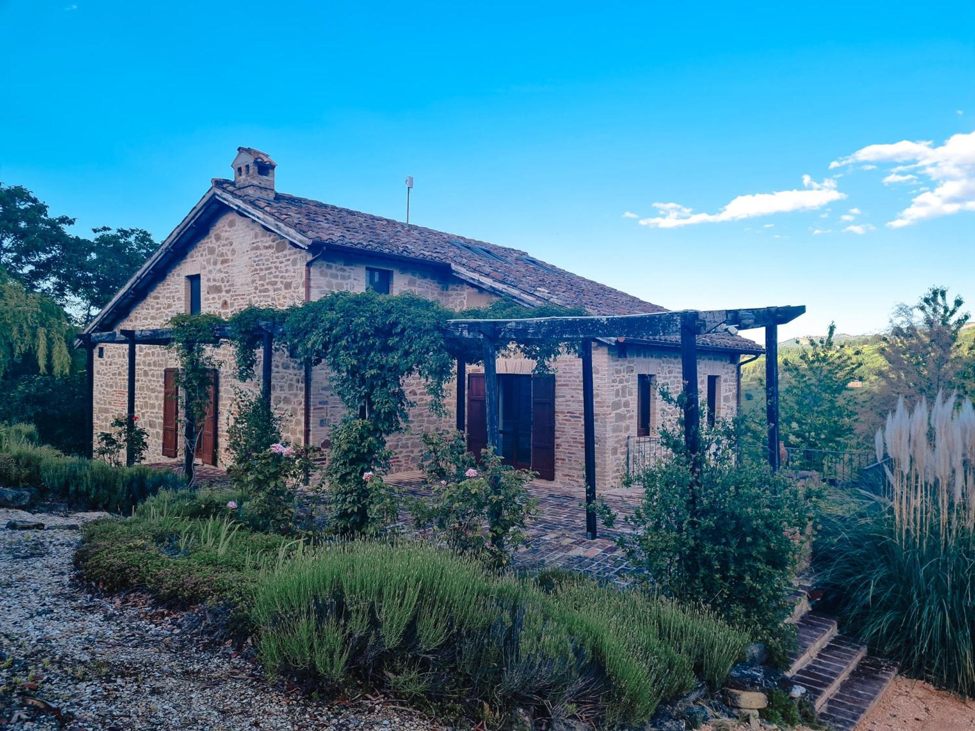 La Mela Rosa Bed & Breakfast Amandola Luaran gambar