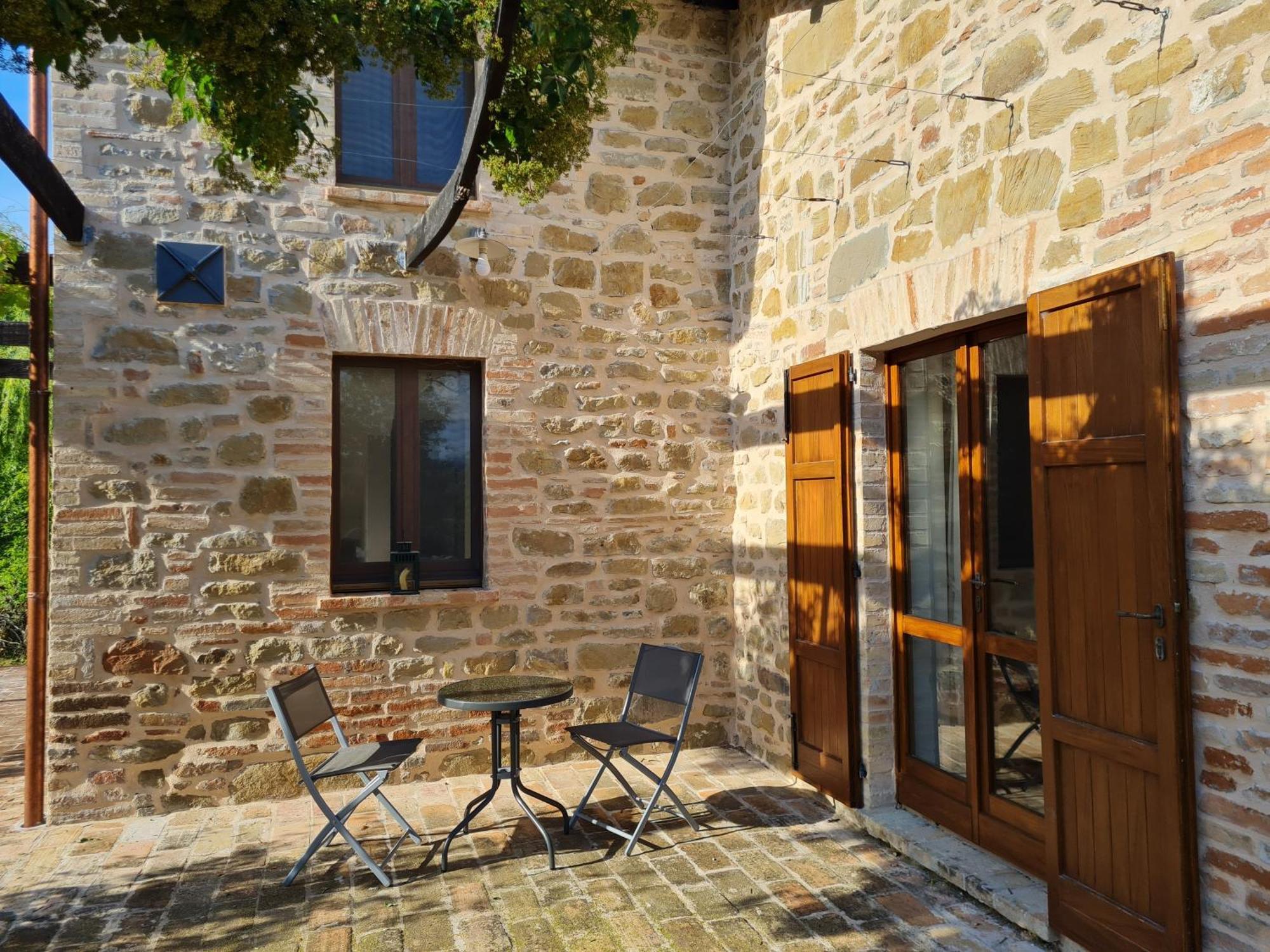 La Mela Rosa Bed & Breakfast Amandola Luaran gambar